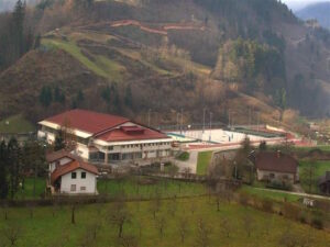 Športna dvorana Železniki med hribi